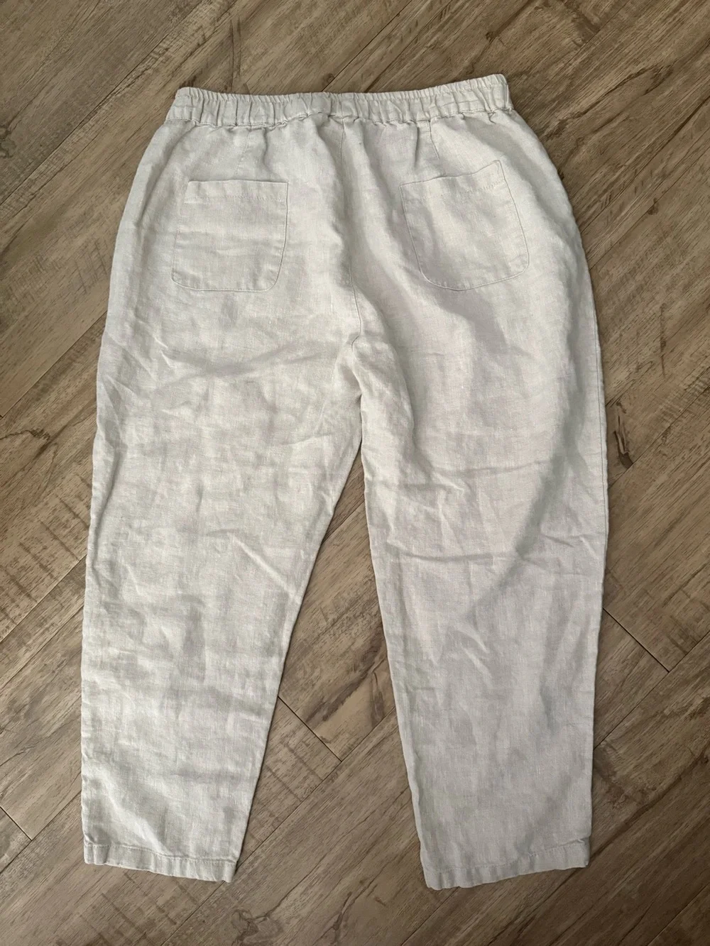 Linen Lantern Tapered Capri